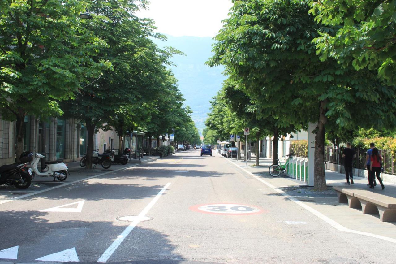 B&B Color Rovereto ロヴェレート エクステリア 写真